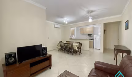 Apartamento a venda com 3 dormitórios na Praia Grande - Ubatuba SP