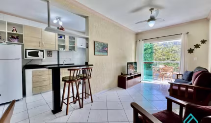 Apartamento a venda com 2 dormitórios na área nobre da Praia Grande Ubatuba SP
