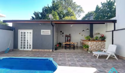 Casa de condomínio à venda, no CONDOMINIO PINHEIROS,  em Tremembé, jardim santana, com 3 quartos, 237m²