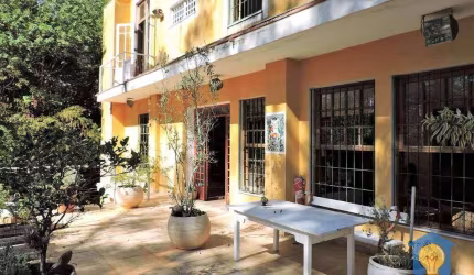 Casa à Venda - R$ 2.198.000 - Vila Real Moinho Velho - Embu das Artes/SP