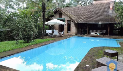 Casa com 3 dormitórios à venda, 363 m² por R$ 1.998.000,00 - Chácara Santa Lúcia dos Ypes - Carapicuíba/SP