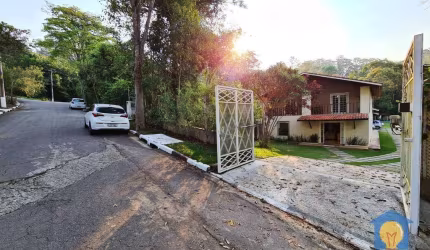 Casa com 5 dormitórios à venda, 410 m² por R$ 1.780.000,00 - Green Valley - Embu das Artes/SP