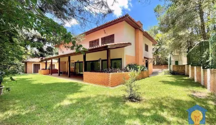Casa com 7 dorms à Venda, ac, 610 m² por R$ 1.100.000 - Jardim Santa Paula - Cotia/SP