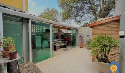 Casa com 3 dorms à Venda por R$ 745.000 - Chácara Ondas Verdes - Granja -  Cotia/SP