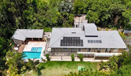 Casa com 5 Suítes à venda, a.c 480 m² por R$ 2.970.000 - Jardim Barbacena - Granja Viana, Cotia/SP