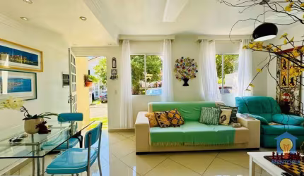 Casa com 3 dorms à Venda  por R$ 579.000 - Jardim dos Ipês - Granja Viana Cotia/SP