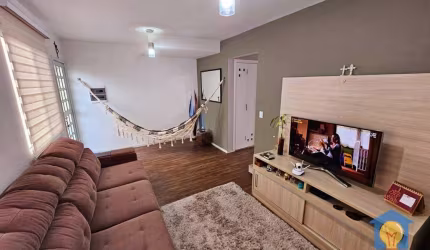 Casa com 3 dorms à Venda, 100 m² por R$ 605.000 - Jardim Ipês - Cotia/SP