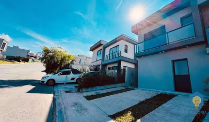 Casa com 3 dormitórios à venda, 123 m² por R$ 1.060.000,00 - Granja Viana - Cotia/SP