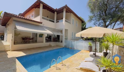 Casa com 3 dormitórios à venda, 300 m² por R$ 1.420.000,00 - Jardim das Flores - Cotia/SP