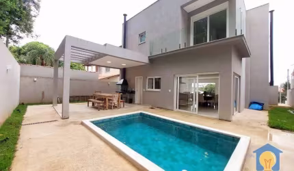 Casa com 3 dormitórios à venda, 286 m² por R$ 1.390.000 - Transurb - Itapevi/SP