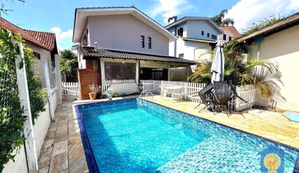 Casa com 3 dormitórios à venda, 220 m² por R$ 1.200.000,00 - San Diego Park - Cotia/SP