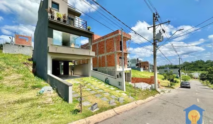Casa com 3 quartos à venda, 137 m² por R$ 950.000 - Terra Nobre - Cotia/SP