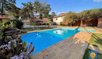 Casa 5 dormitórios Parque Dom Henrique III
