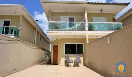 Casa com 3 suítes à venda, 277 m² por R$ 875.000 - Chácara Canta Galo - Granja Viana -Cotia/SP