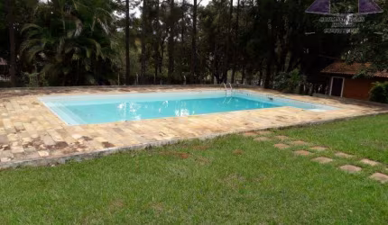 Chácara para Venda em Águas de São Pedro, CAMARGO I, 3 dormitórios, 1 suíte, 1 banheiro, 2 vagas