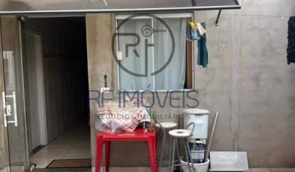 Casa para Venda em Piracicaba, Jardim Alvorada, 3 dormitórios, 1 suíte, 2 banheiros, 2 vagas