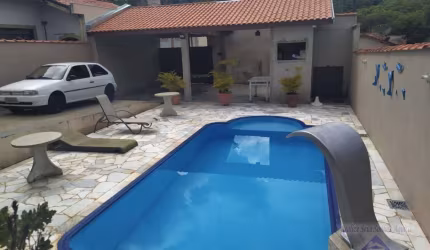 Casa para Venda em Águas de São Pedro, JARDIM GERU BIAÇABA, 1 dormitório, 1 banheiro, 2 vagas