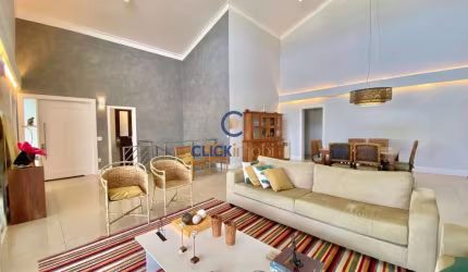 Casa em condomínio fechado com 3 quartos à venda na Rua Viles De France, Ville Sainte Helene, Campinas, 360 m2 por R$ 4.000.000