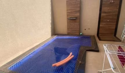 Casa com 3 quartos à venda no Pacaembu, Uberaba  por R$ 525.000