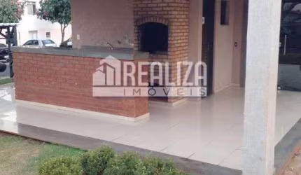 Apartamento de 2 dormitórios no Conjunto Guanabara, Uberaba
