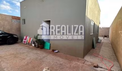 Casa padrão à venda no bairro Oneida Mendes II em Uberaba