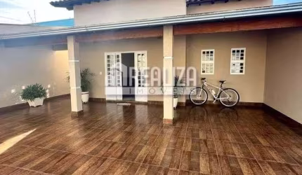 Casa com 4 dormitórios e varanda gourmet em Uberaba