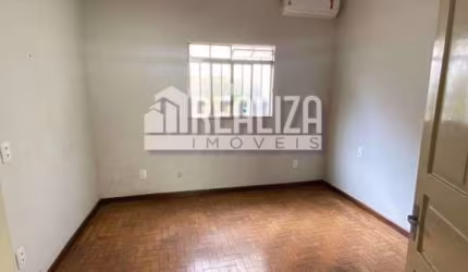 Casa de Padrão à venda no Bairro Fabrício em Uberaba
