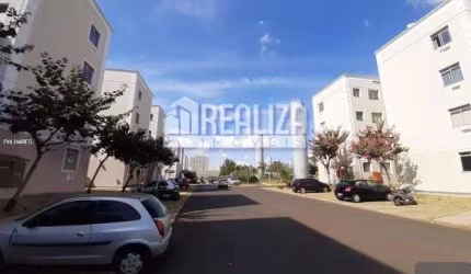 Apartamento de 2 dormitórios com área privativa em Uberaba