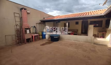 Casa Padrão à venda no Conjunto Maringá II em Uberaba