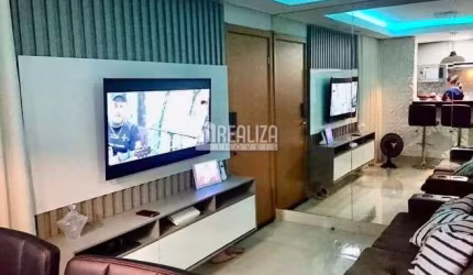 Apartamento de 2 dormitórios com churrasqueira e piscina no Condominio Austral