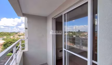 Apartamento de 2 quartos no Residencial Park Leopoldino, em Uberaba MG !