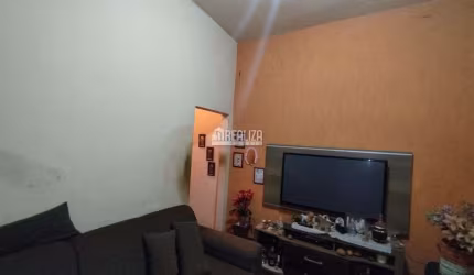 Casa à venda no bairro São Benedito, em Uberaba MG !
