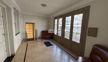 Casa comercial à venda no Centro, Uberaba - Excelente oportunidade!