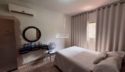 Casa de 3 dormitórios à venda no Bairro São Cristóvão em Uberaba