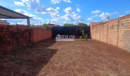 Terreno à venda no Pacaembu, Uberaba: o lugar ideal para construir sua casa dos sonhos