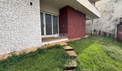 Casa à venda em Uberaba, Estados Unidos - 3 dormitórios, suíte, área de lazer com piscina!