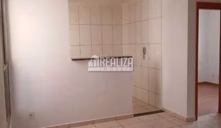 Apartamento à venda no Condomínio Parque Unilife, bairro Residencial Palmeiras, Uberaba