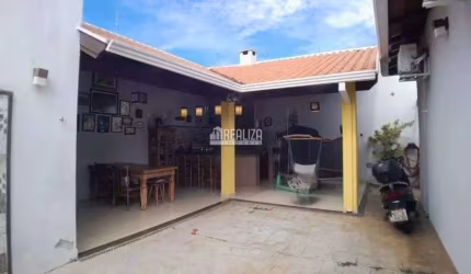 Casa com 3 dormitórios e varanda gourmet em Uberaba