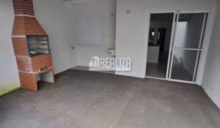 Casa à venda no Condomínio Moradas Uberaba, no bairro Recreio dos Bandeirantes em Uberaba