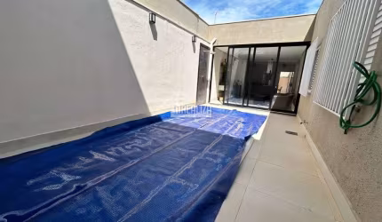 Casa com 3 dormitórios e piscina no Bairro Vila Olímpica, Uberaba