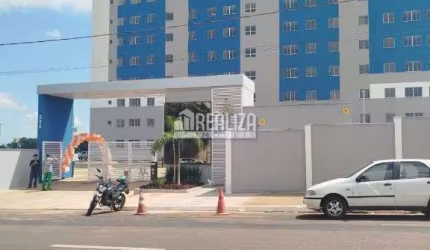 Apartamento para alugar no Condomínio Park Novo Horizonte, bairro Paraíso, Uberaba: 2 dormitórios, piscina e portaria 24hrs.