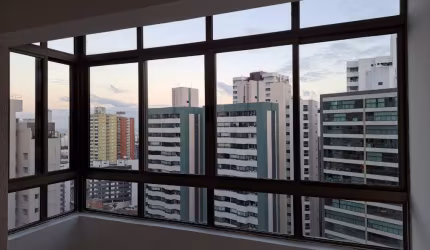 Oportunidade Amplo 1/4 Itaigara Localizadíssimo