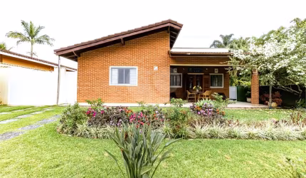 Casa com 4 quartos à venda em Lagoinha - SP