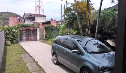 Casa com 5 quartos à venda em Martim De Sá - SP