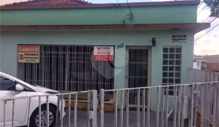 Casa térrea com 2 quartos à venda em Santo Antônio - SP