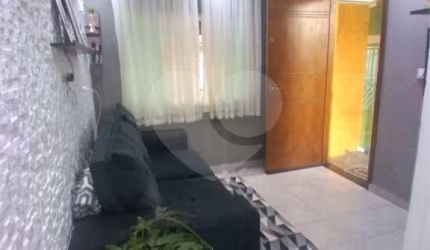 Casa com 2 quartos à venda em Tamanduateí 8 - SP