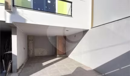 Casa de vila com 3 quartos à venda em Parque Das Nações - SP