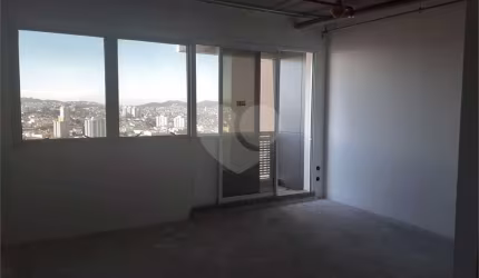 Salas à venda ou para locação em Vila Homero Thon - SP