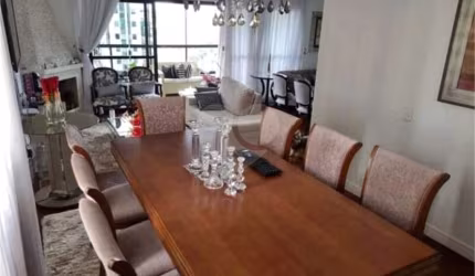 Apartamento com 3 quartos à venda em Baeta Neves - SP