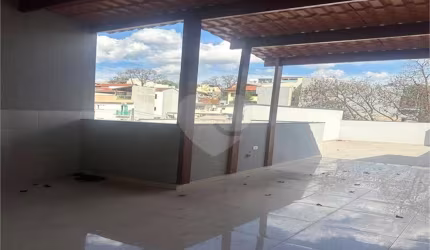 Cobertura com 2 quartos para locação em Jardim Utinga - SP